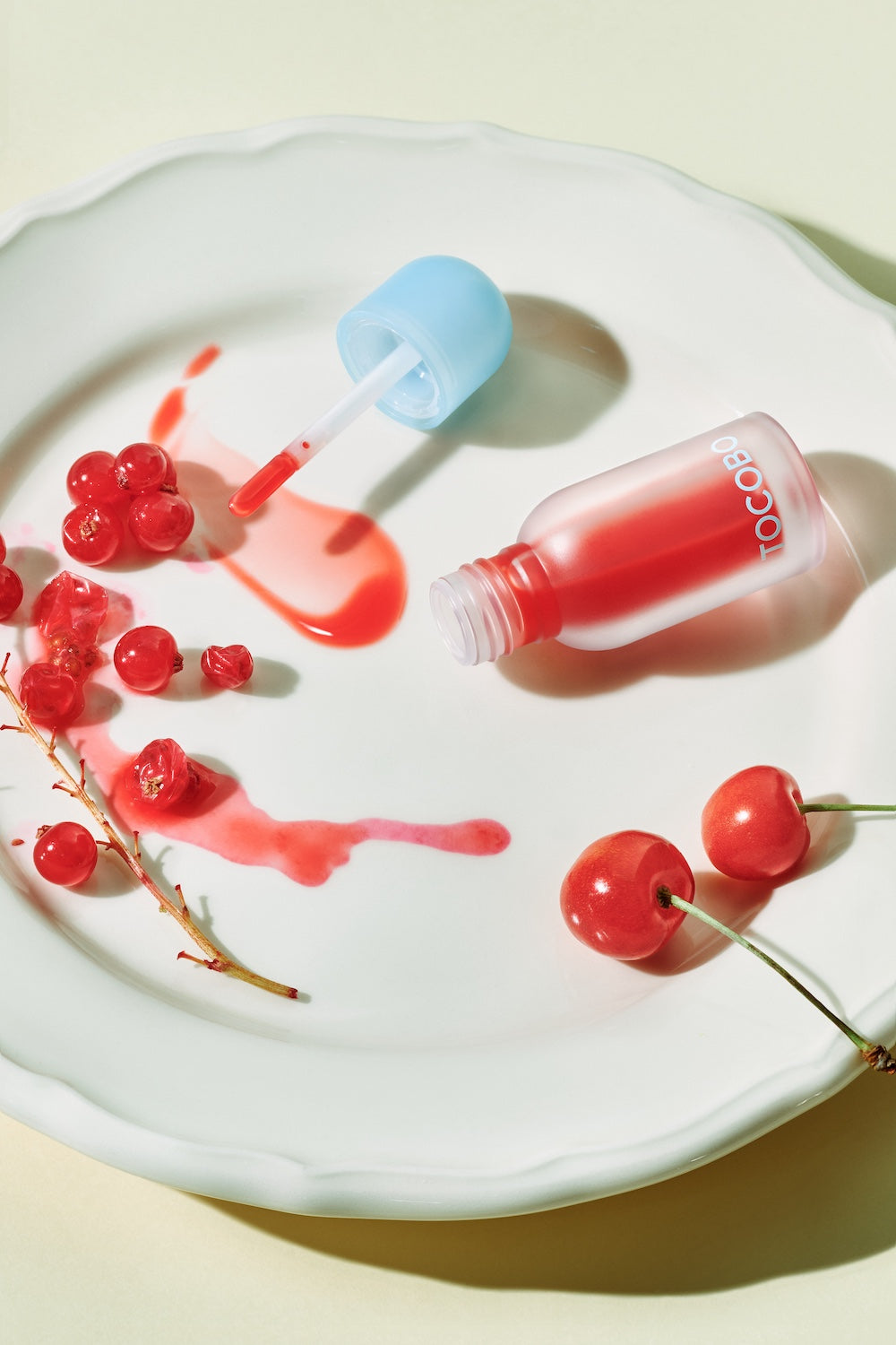 [Tocobo] Juicy Berry Plumping Lip Oil 15 CORAL SODA 4g
